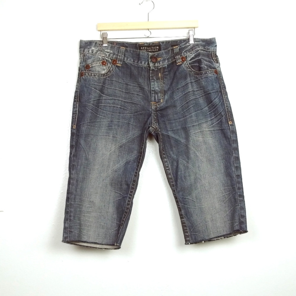 Affliction L.A Men's 38 Short Jeans  Dark Wash